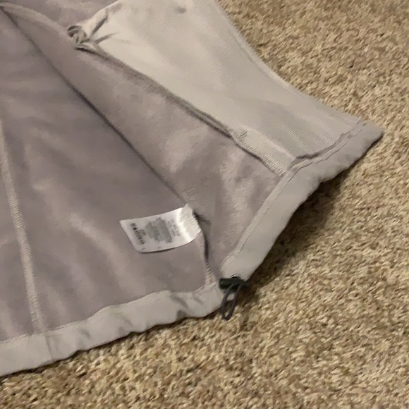 Light colored soft shell jacket - Picture 5 of 8